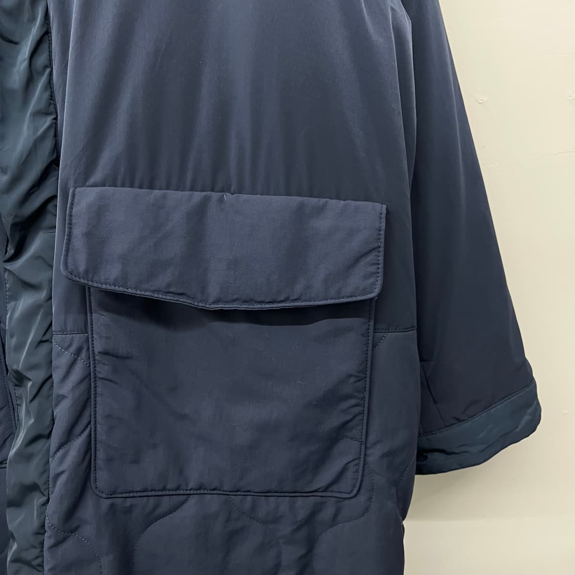 리바이스 네이비 퀼팅 후드 롱 코트 남/XL 상품이미지3