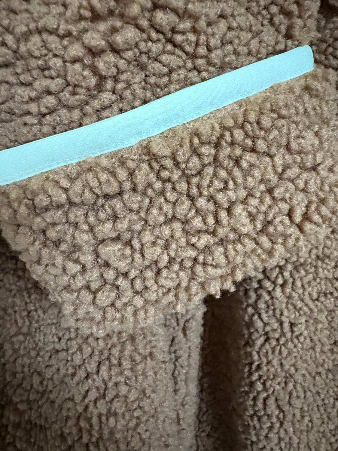 아디다스 쉐르파 롱플리스 (제니 착용) 상품이미지3