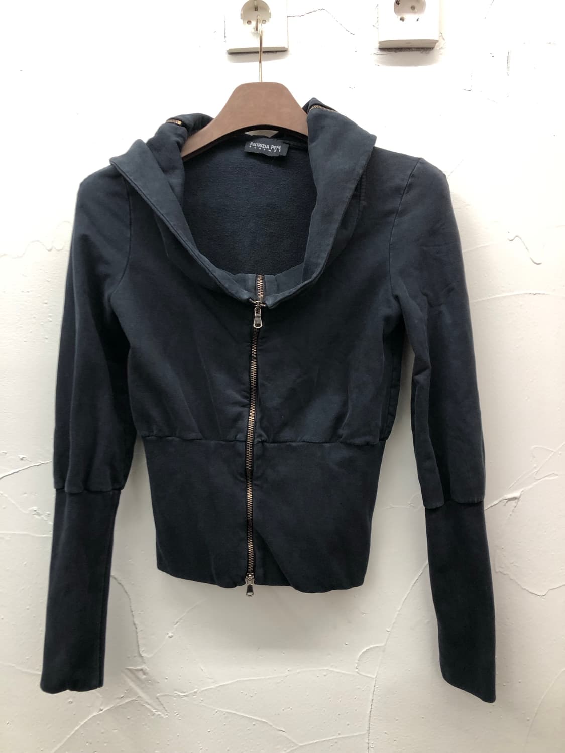 patrizia pepe 크루넥 블랙 상품이미지1