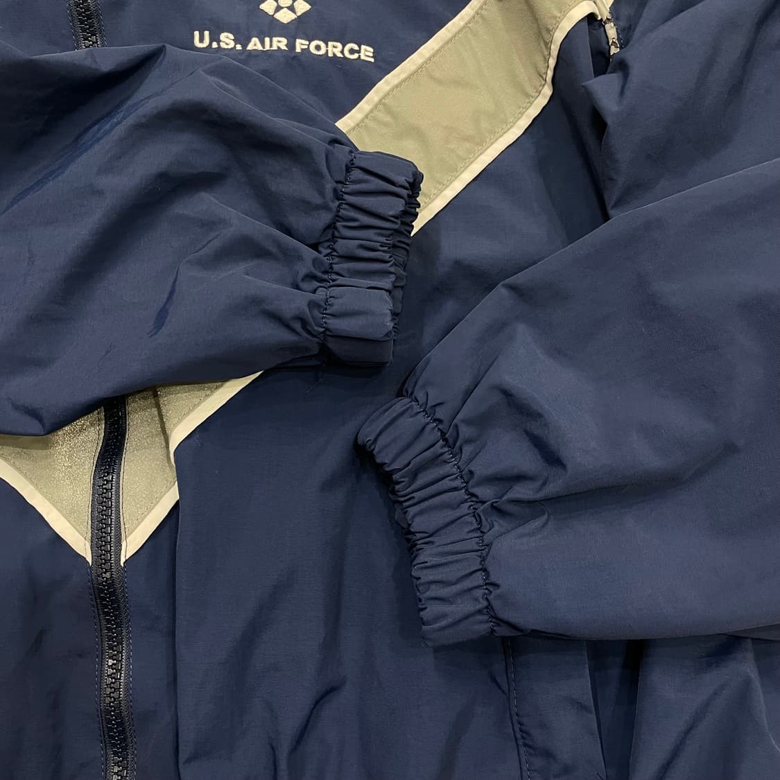 (M) 오리지널 US IPFU 미공군 바람막이 자켓 상품이미지4