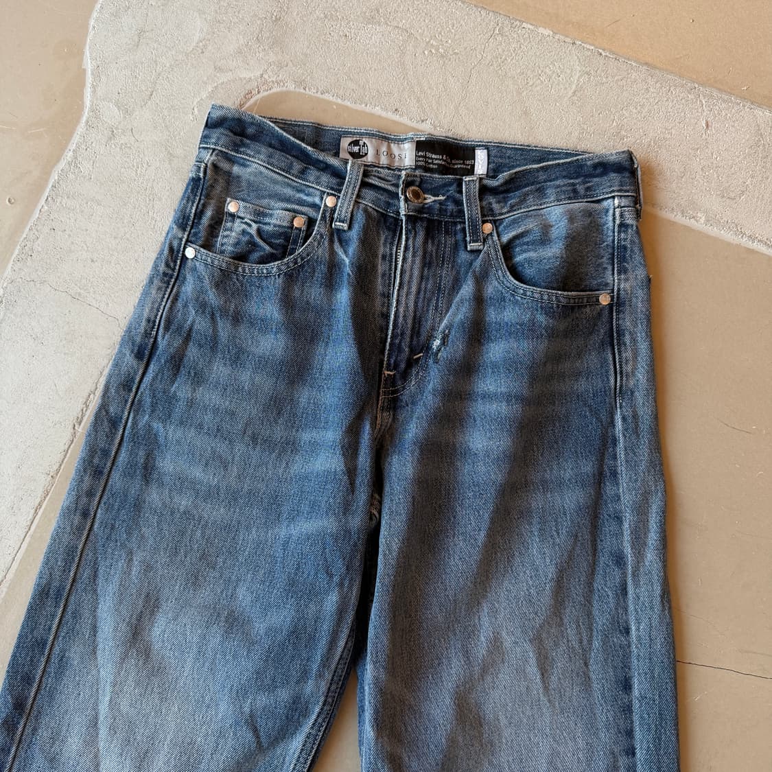 리바이스 실버탭 루즈핏 데님 팬츠 상품이미지3