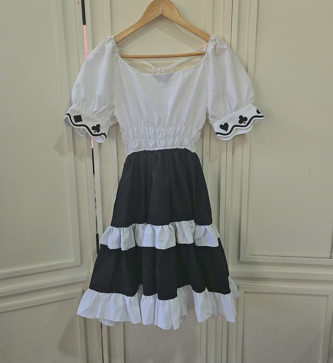 바디라인(Bodyline) 에이프런 일체형 앨리스 무드 원피스 상품이미지4