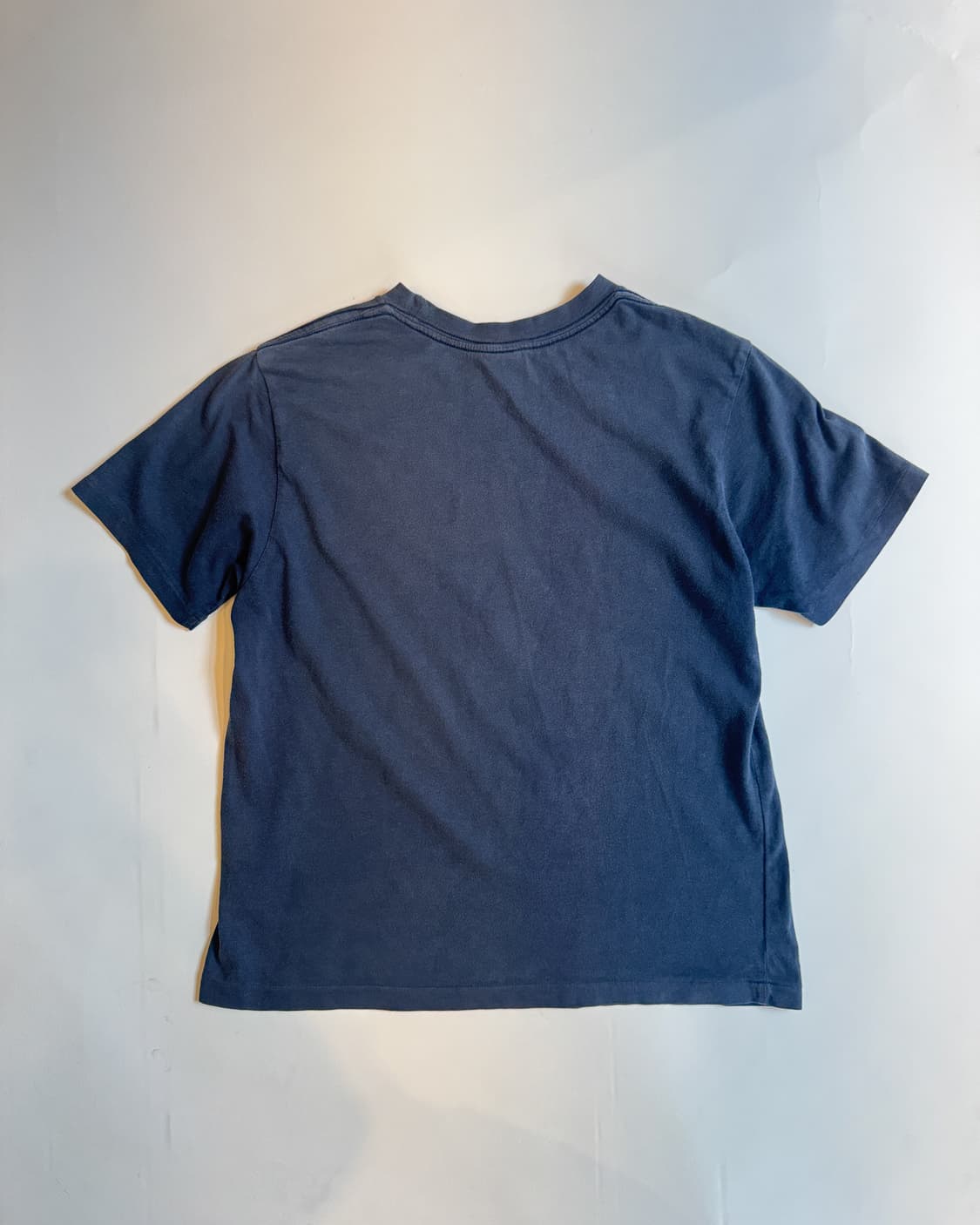 Apple Graphic Faded Tee 상품이미지3