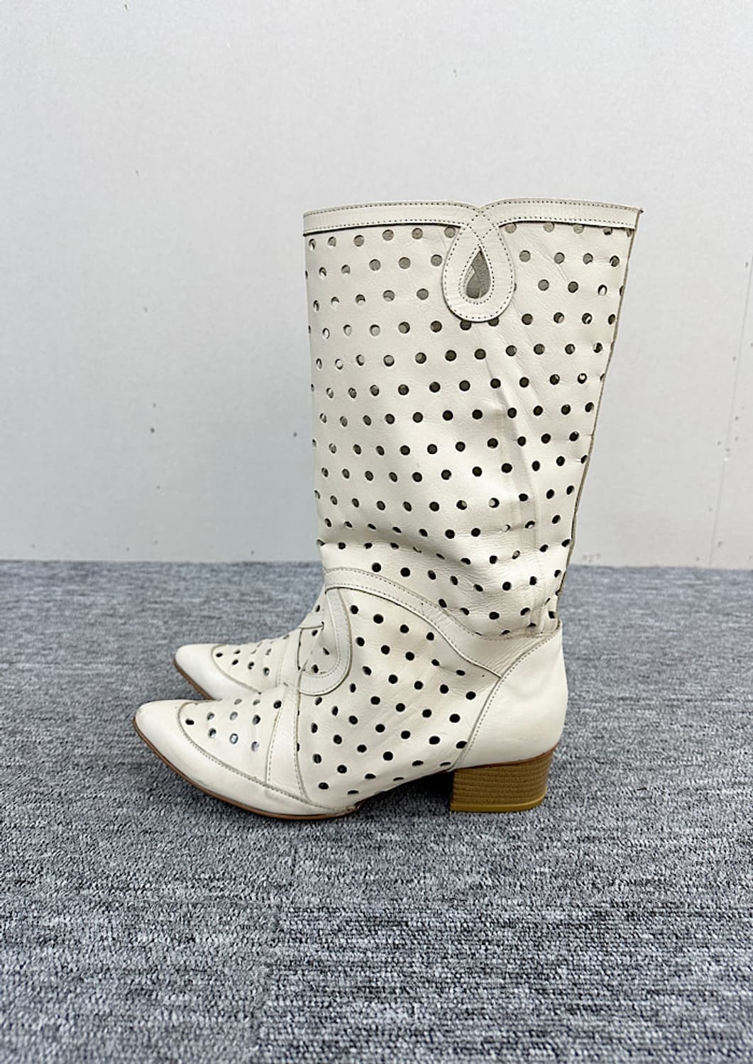 빈티지 가죽 부츠 235 상품이미지1