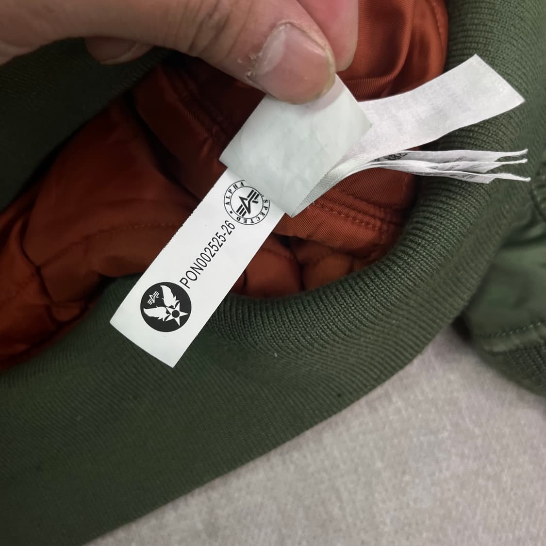 105 알파인더스트리 카키 MA-1 항공자켓 상품이미지8