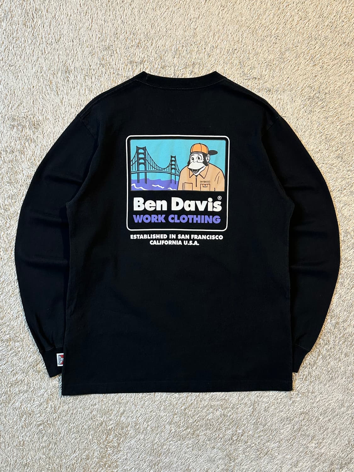 벤데이비스 BEN DAVIS 백프린팅 롱슬리브 블랙 상품이미지1