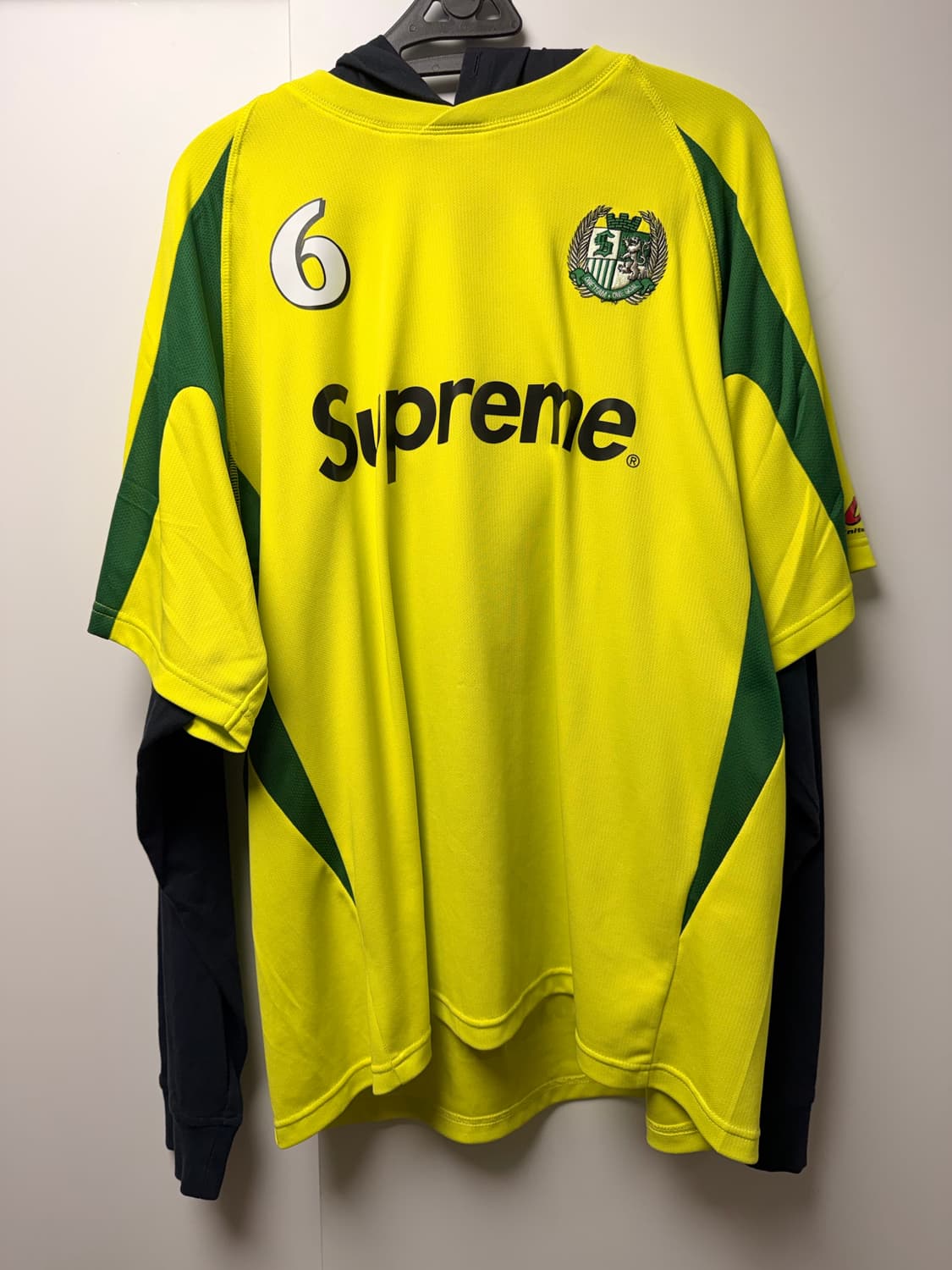 23fw supreme hooded soccer jersey L 상품이미지1