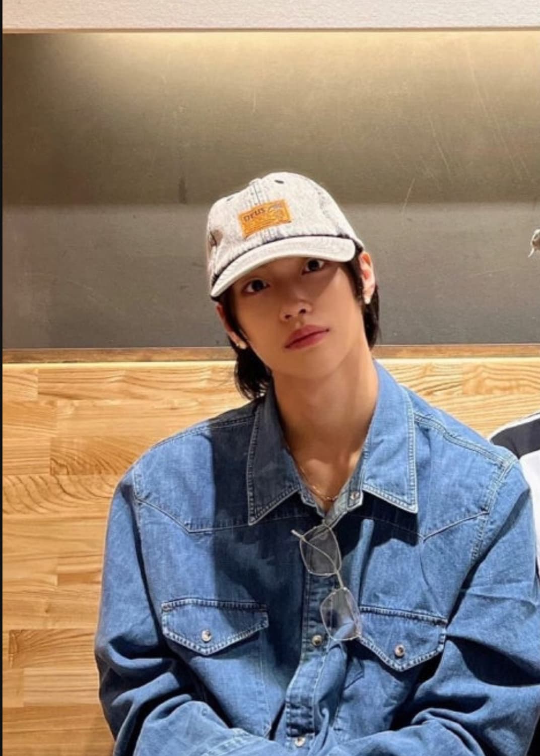 데우스 볼캡 새상품 (라이즈 원빈 착용 ,데이식스 영케이 착용) 상품이미지1