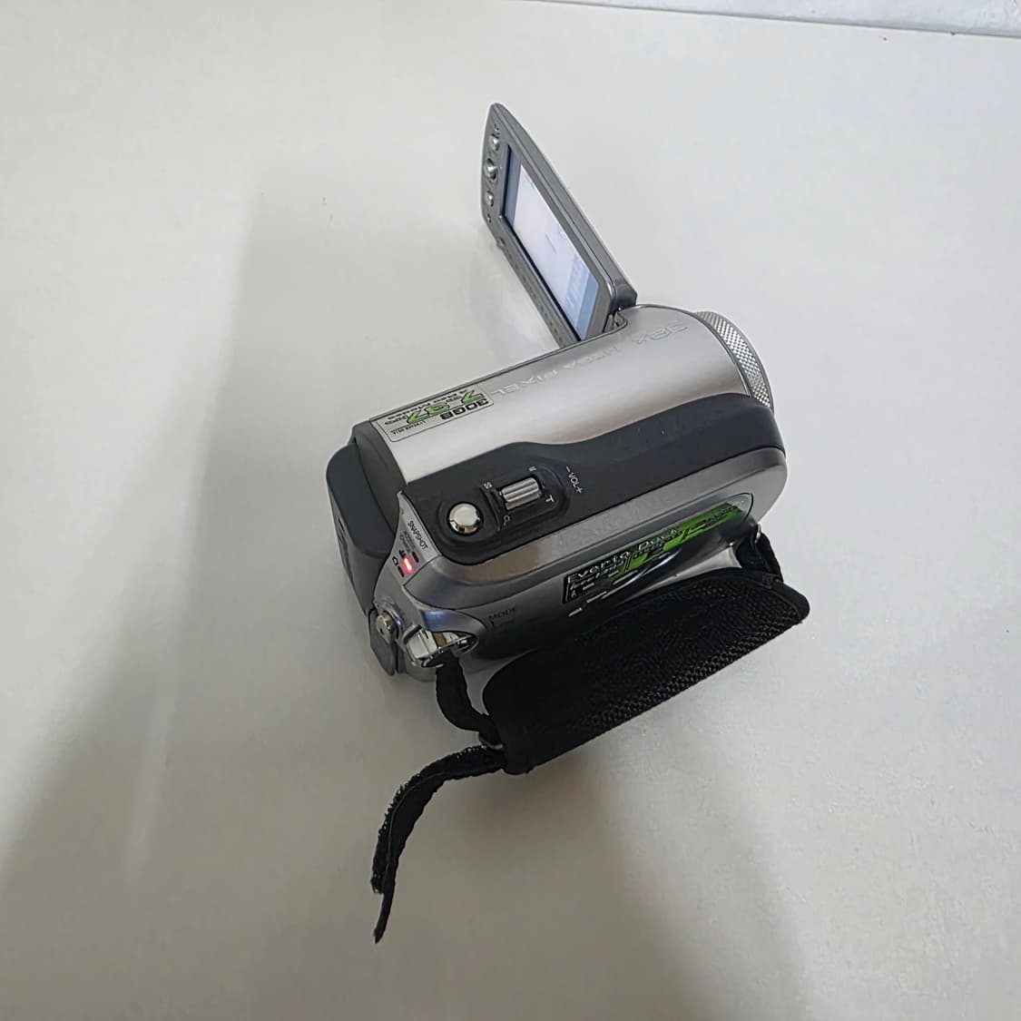 JVC Everio 하이브리드 캠코더 풀세트 (가방 포함) 상품이미지6