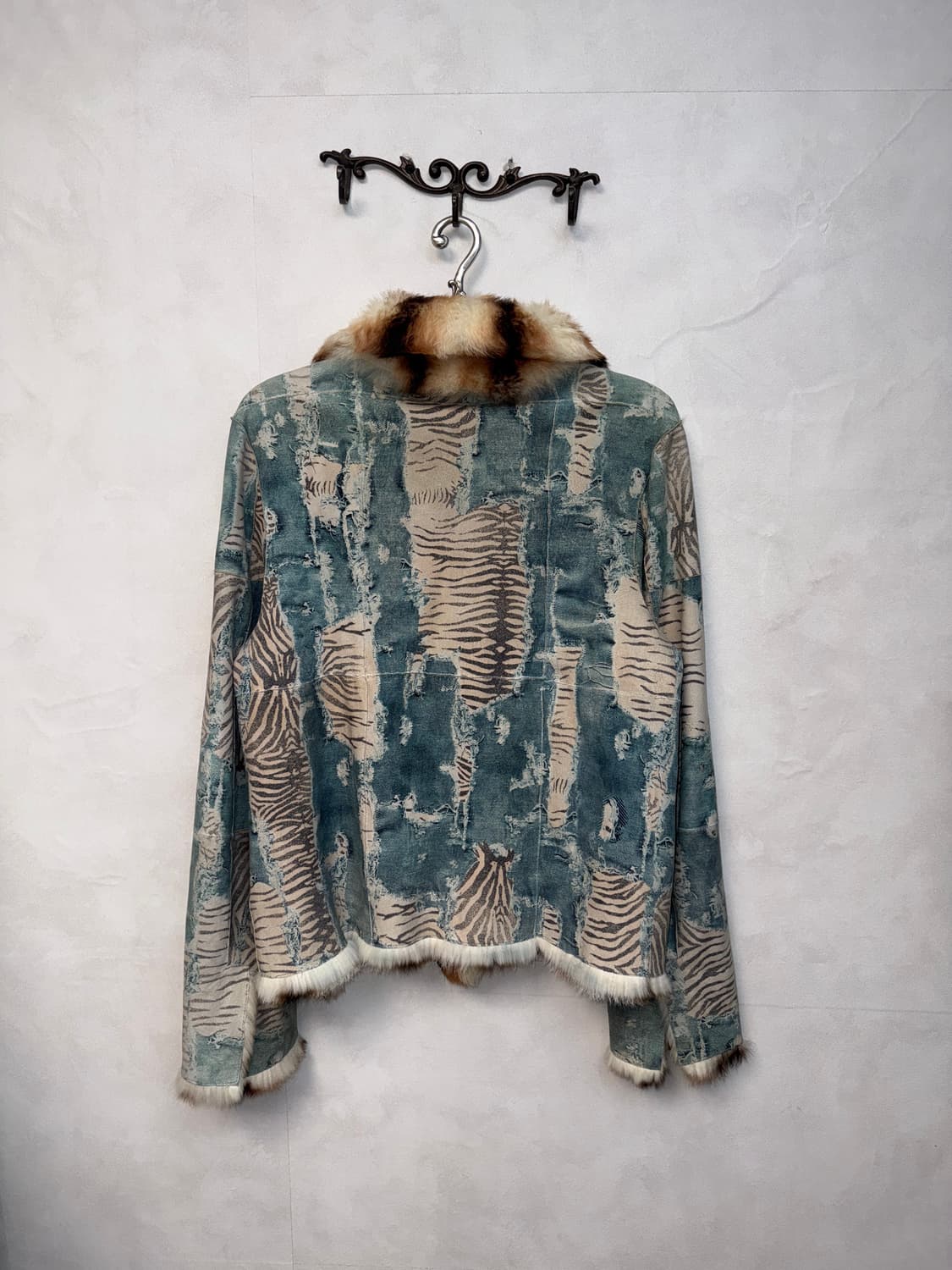 Washing blue denim zebra rabbit fur 무스탕 상품이미지3