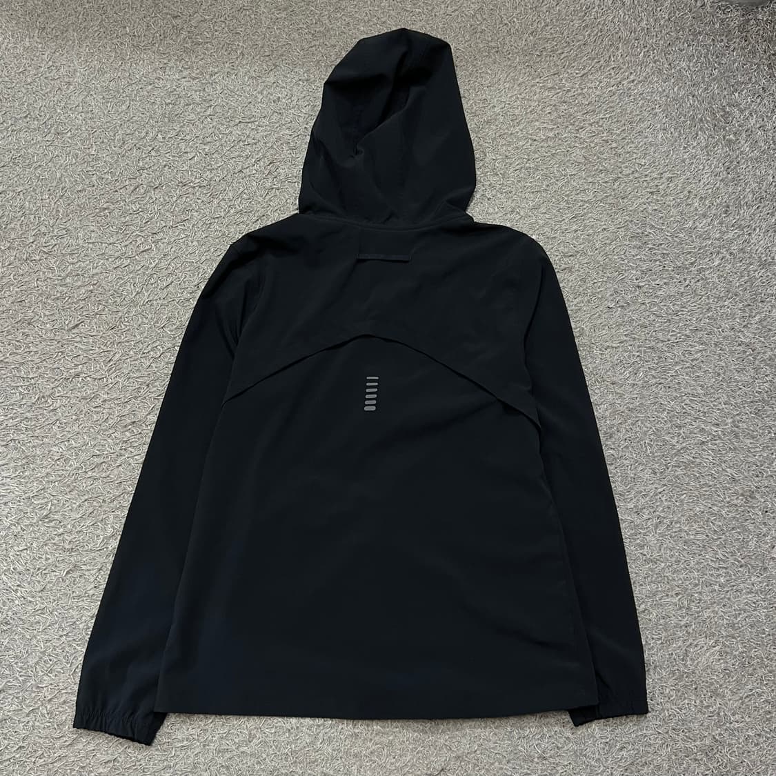 [우먼100] 언더아머 바람막이 상품이미지3