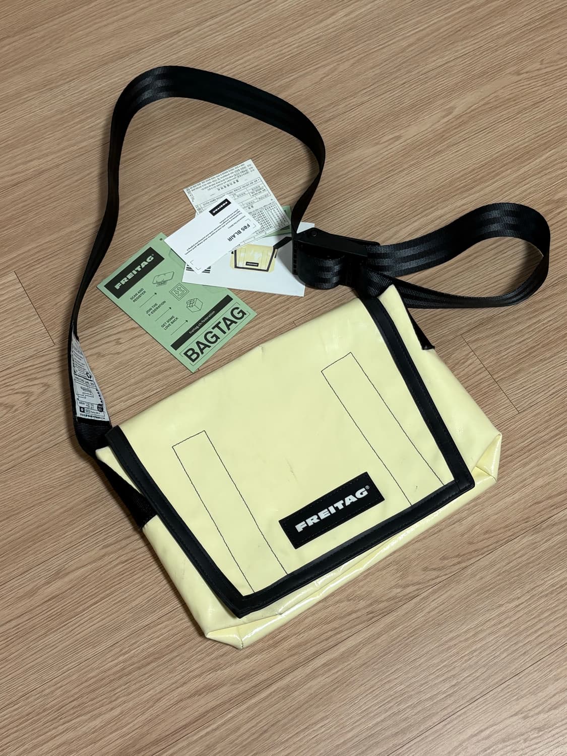 프라이탁 라씨 상품이미지1