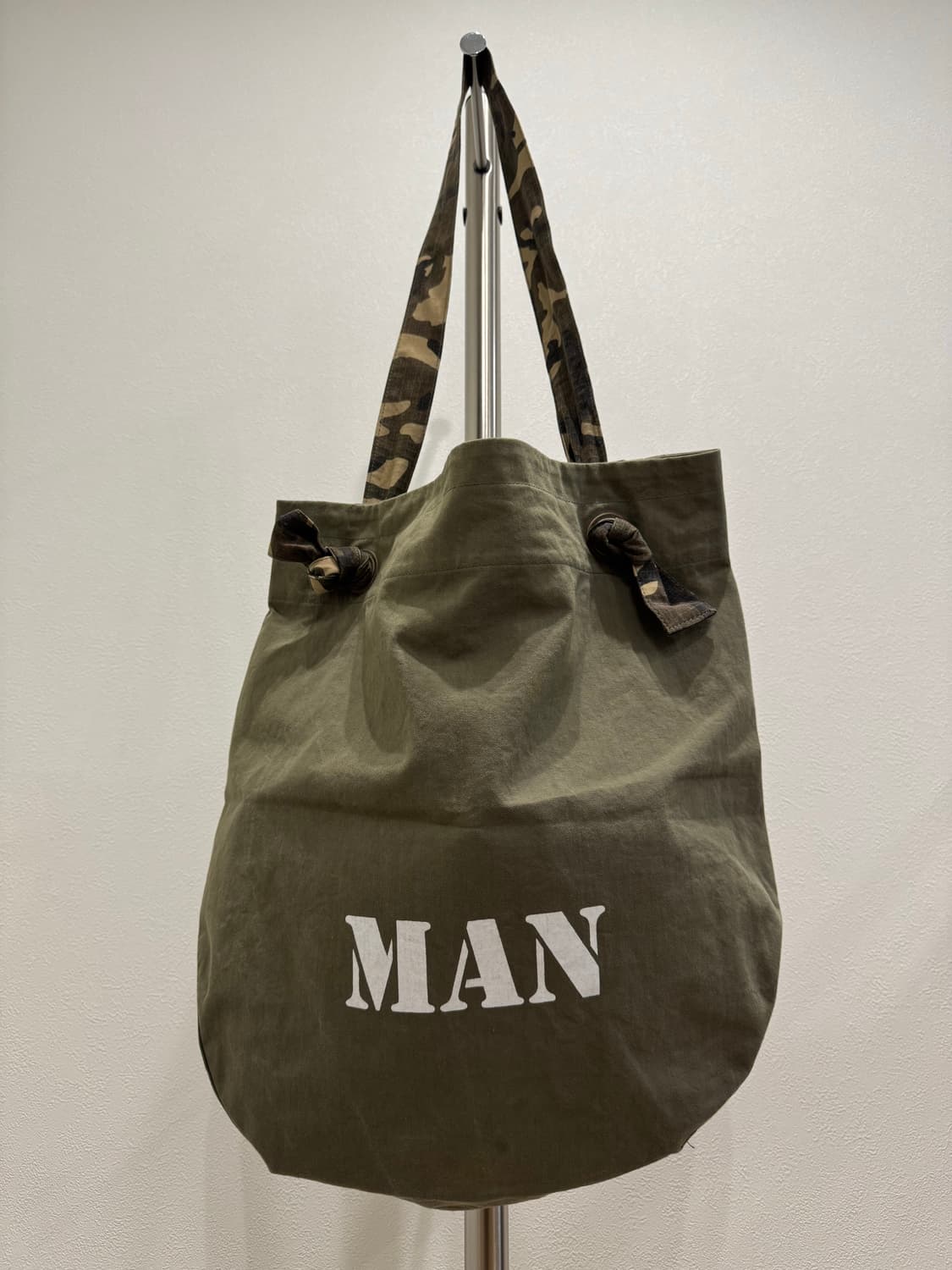 준야와타나베 20ss 밀리터리 숄더백 상품이미지3