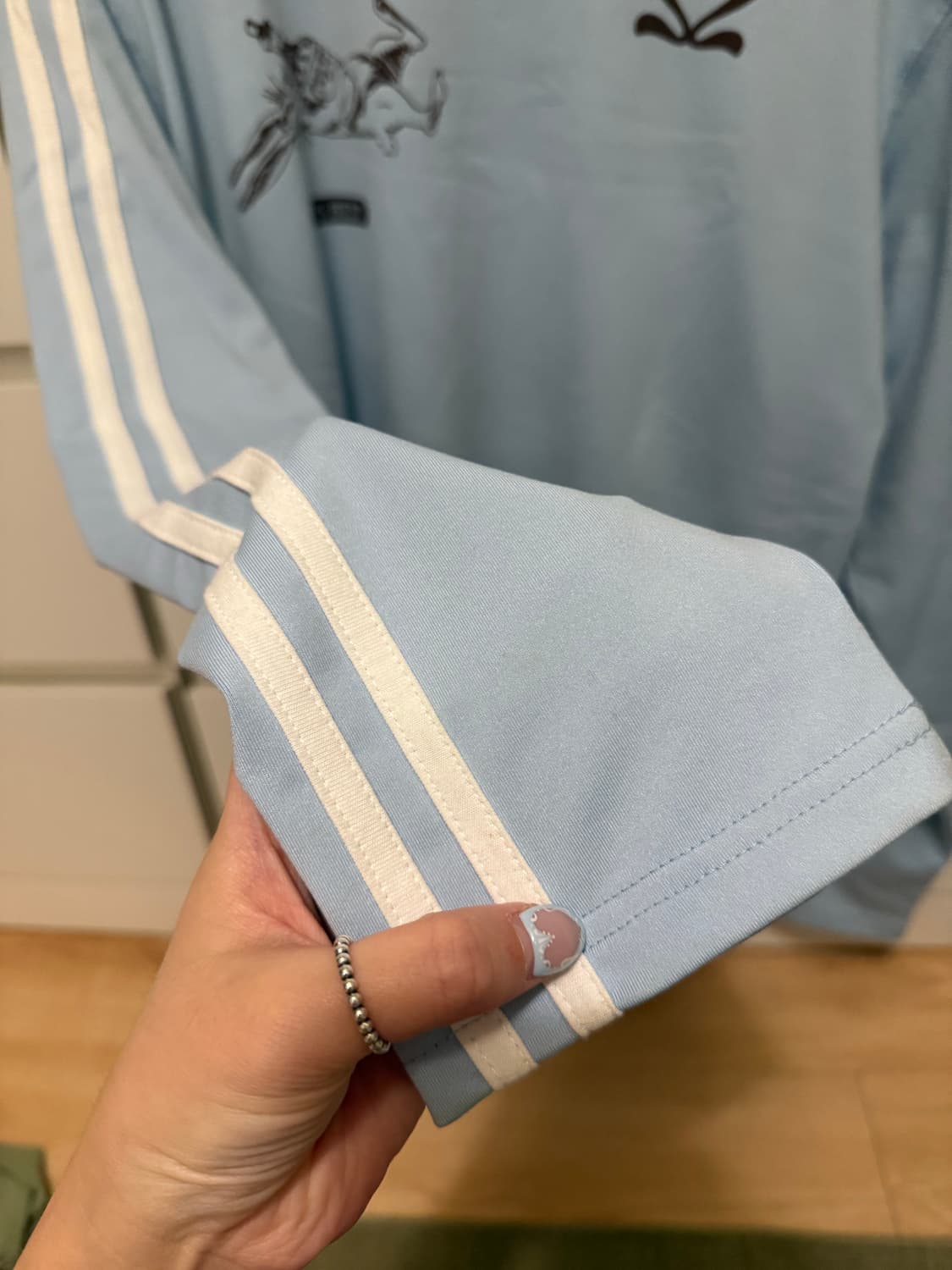 기준 긴팔티 상품이미지4