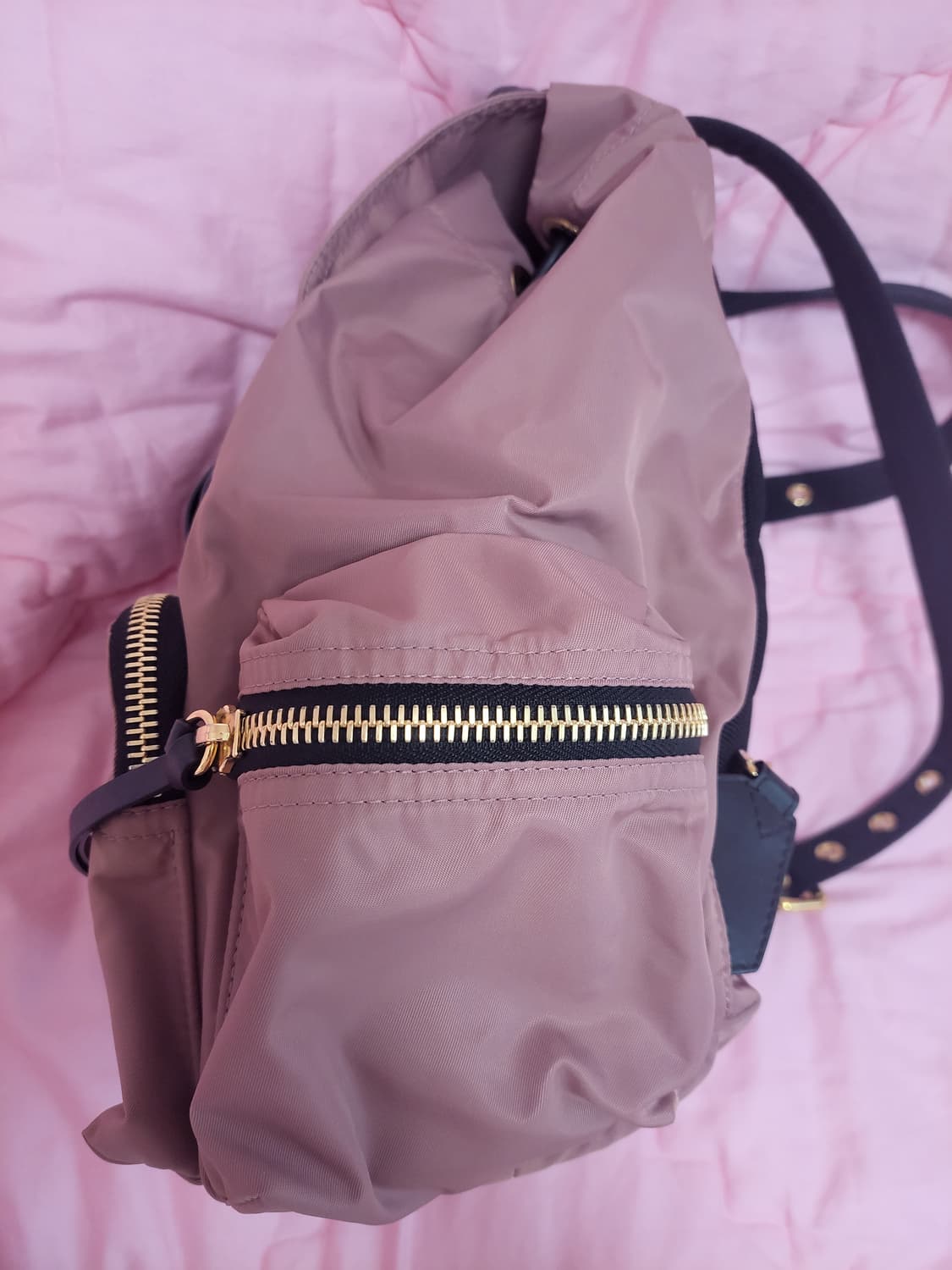 정품)급처상태양호!버버리 핑크 럭색 미디엄 미듐 백팩 연예인가방 상품이미지7