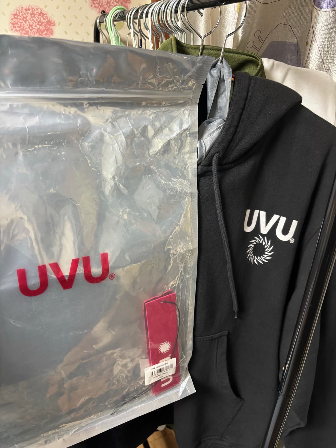 uvu 인시그니아 지퍼후드 후드집업 L size 상품이미지1