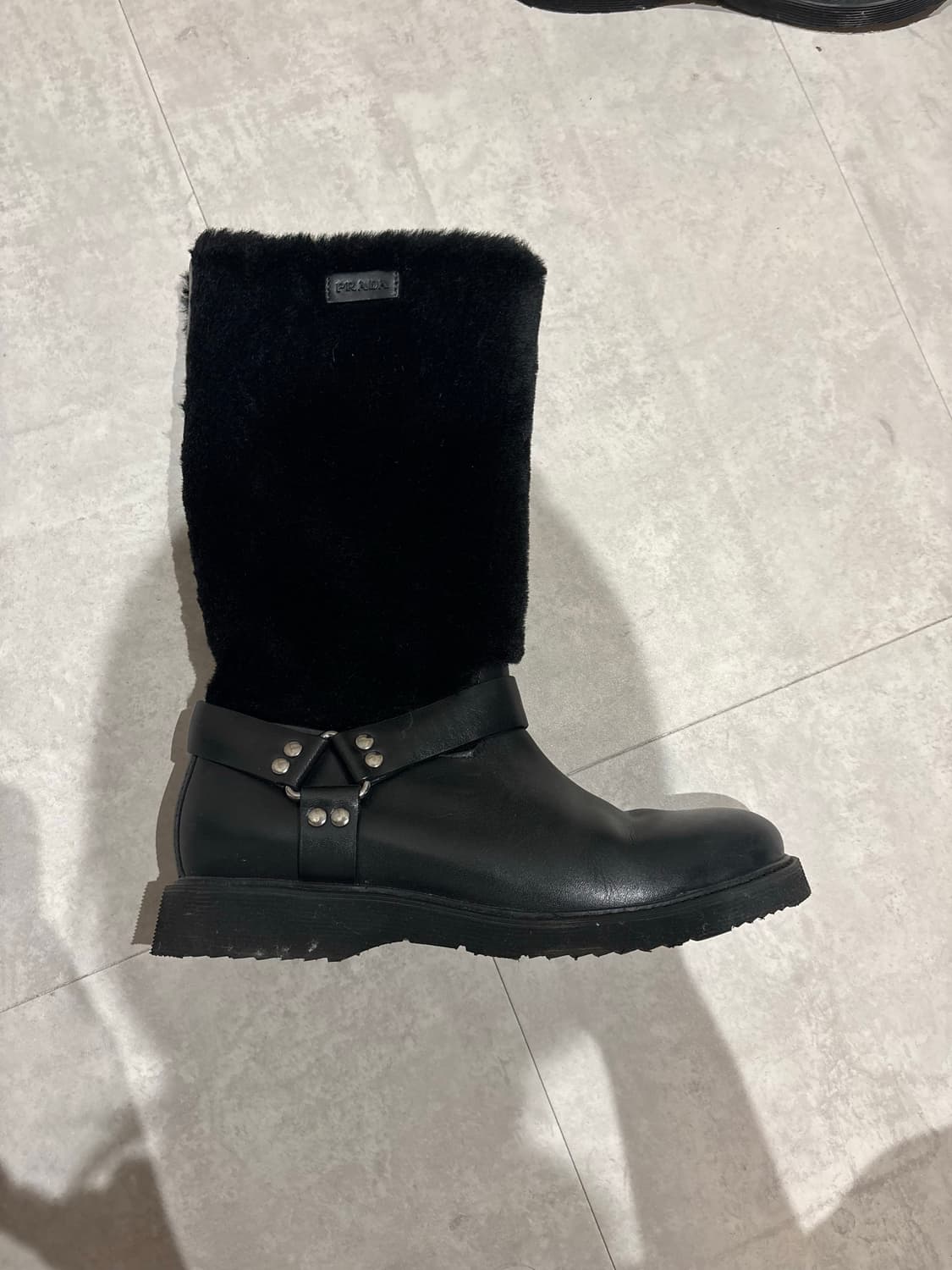 Prada 프라다 시어링 바이커 부츠 상품이미지3