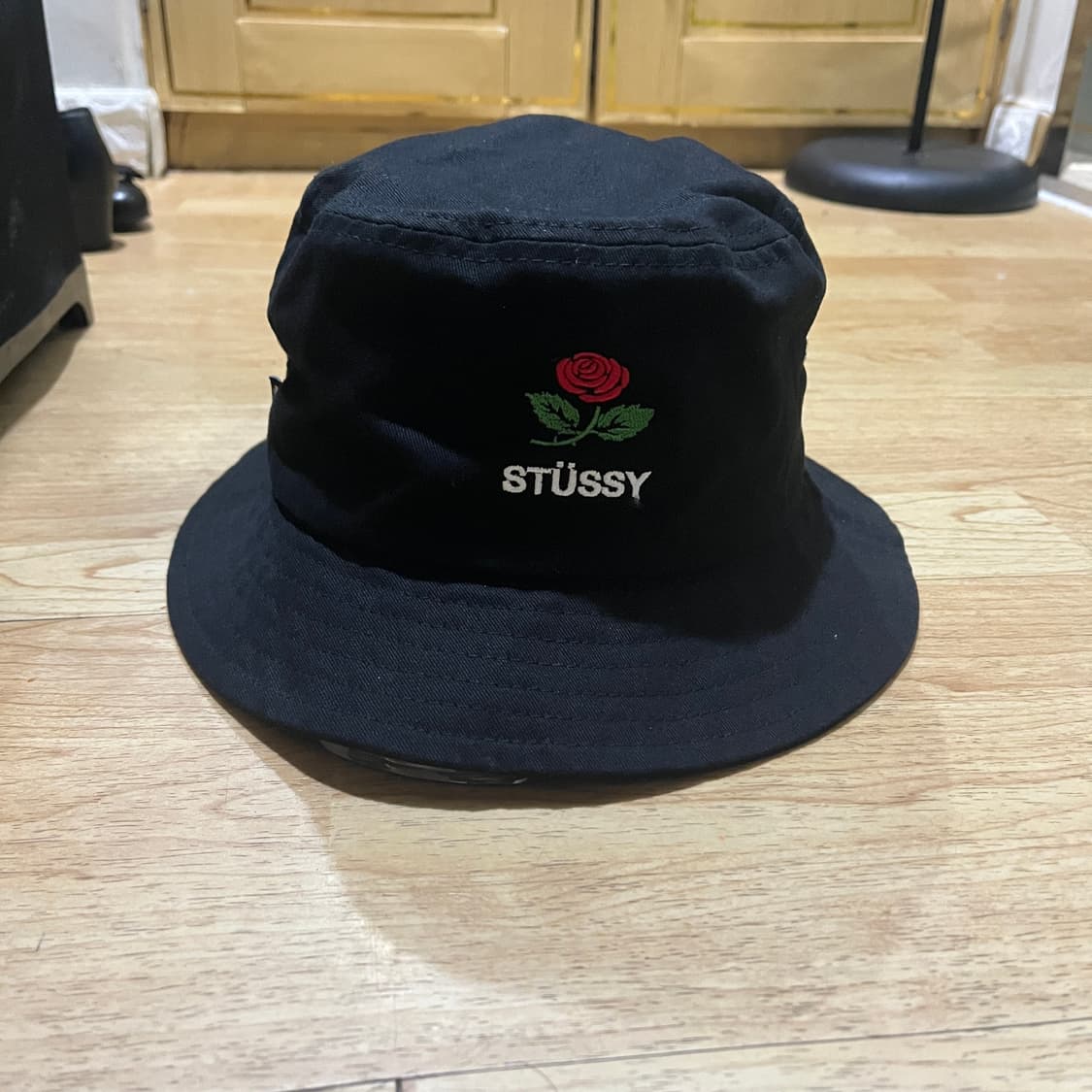 정품 스투시 라 브레아 로즈 버킷햇 상품이미지1