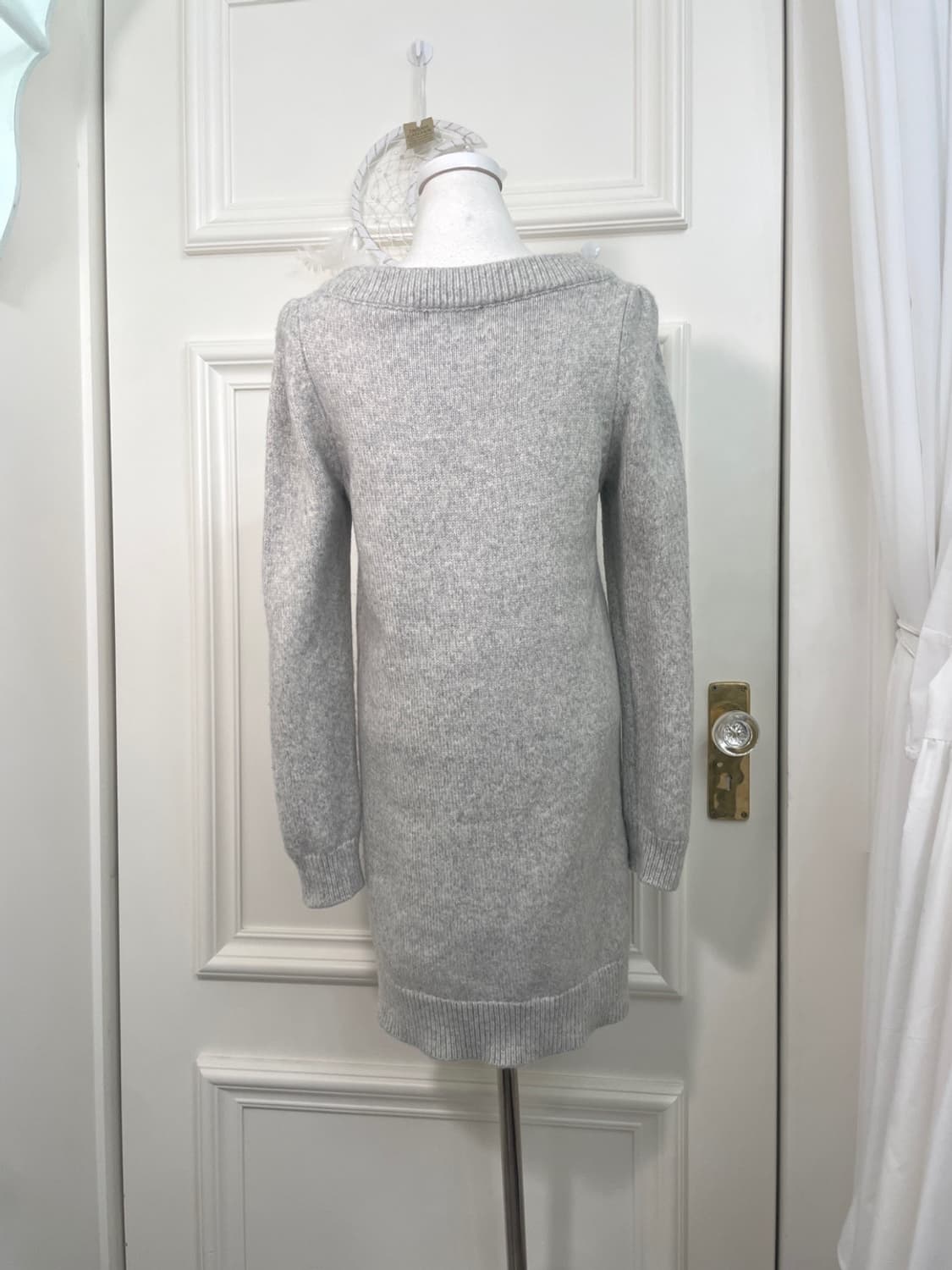 FEROUX beads point puff soft midi sweate 상품이미지3