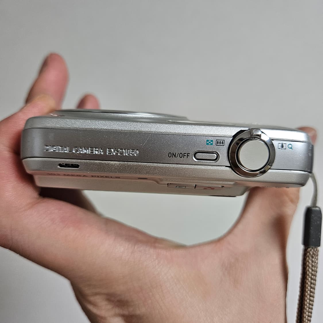 [은채 디카] 카시오 엑슬림 EX-Z1050 디카 르세라핌 상품이미지6