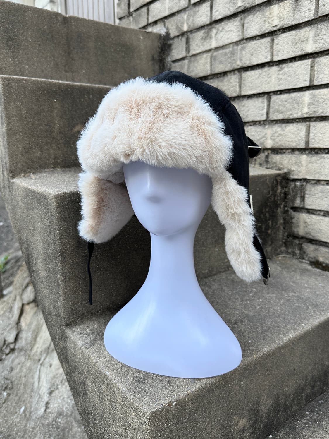 Black suede earflap cap  상품이미지1