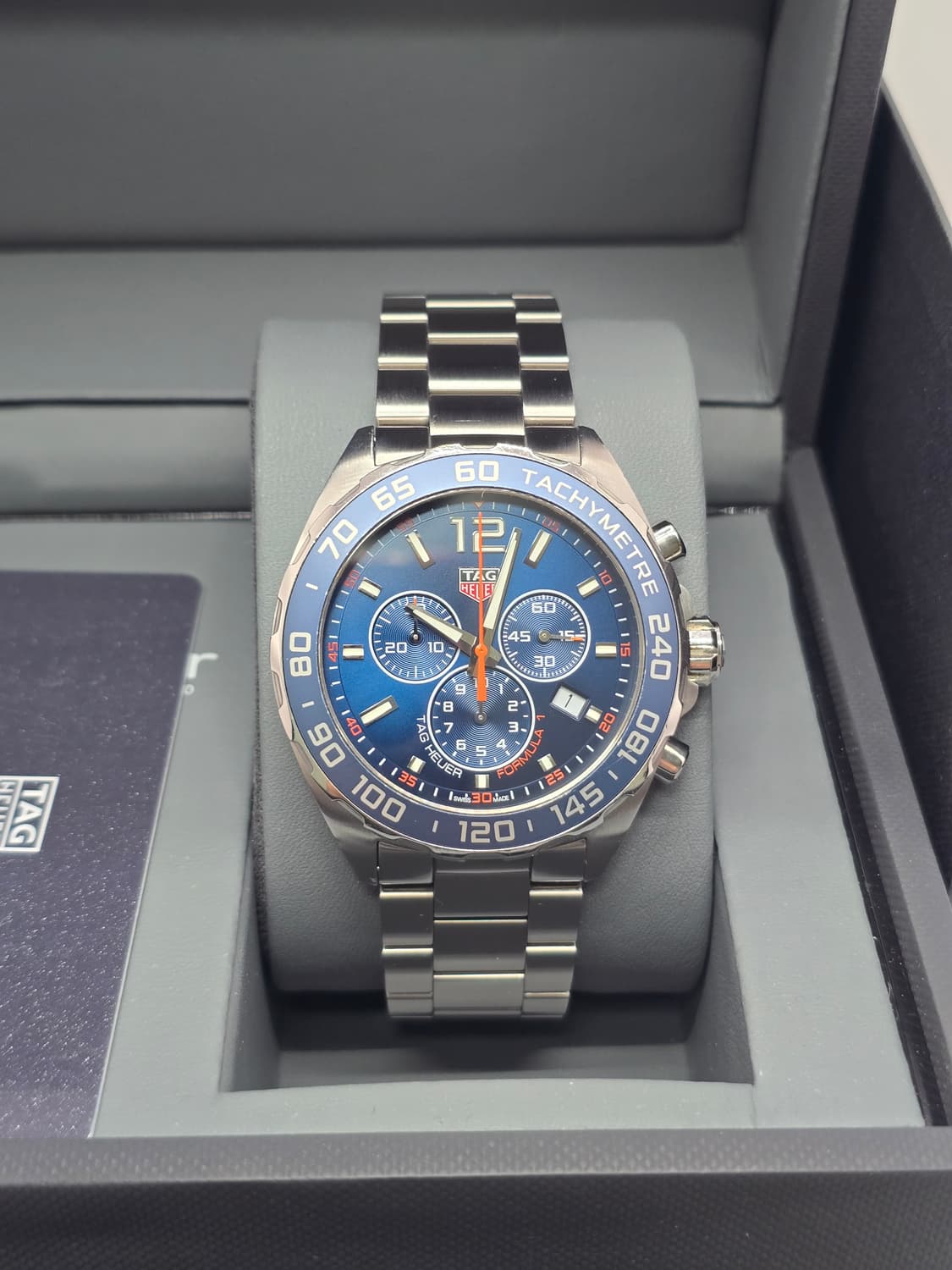 태그호이어 포뮬러1 크로노 21년식 쿼츠 상품이미지2