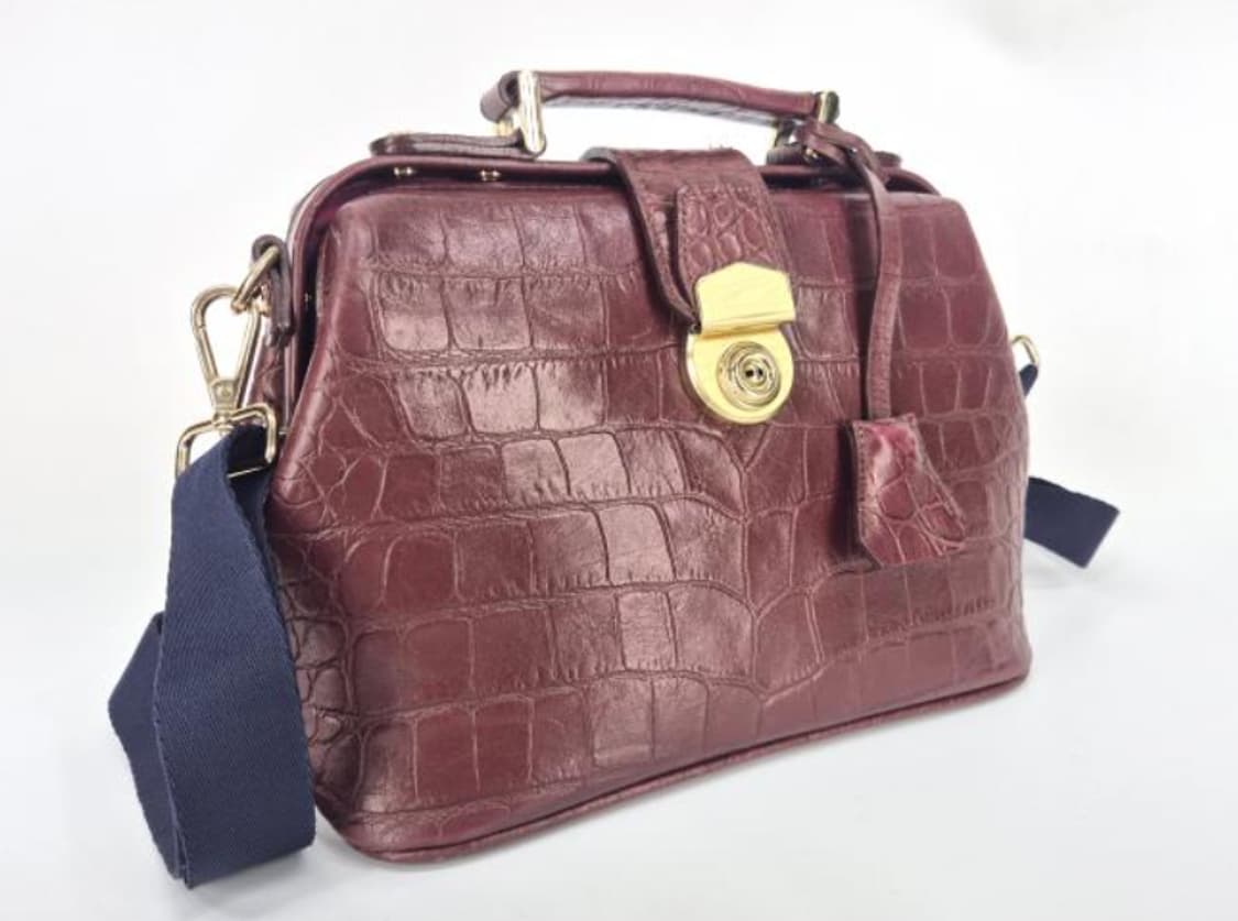 길리에 크로스백 상품이미지1