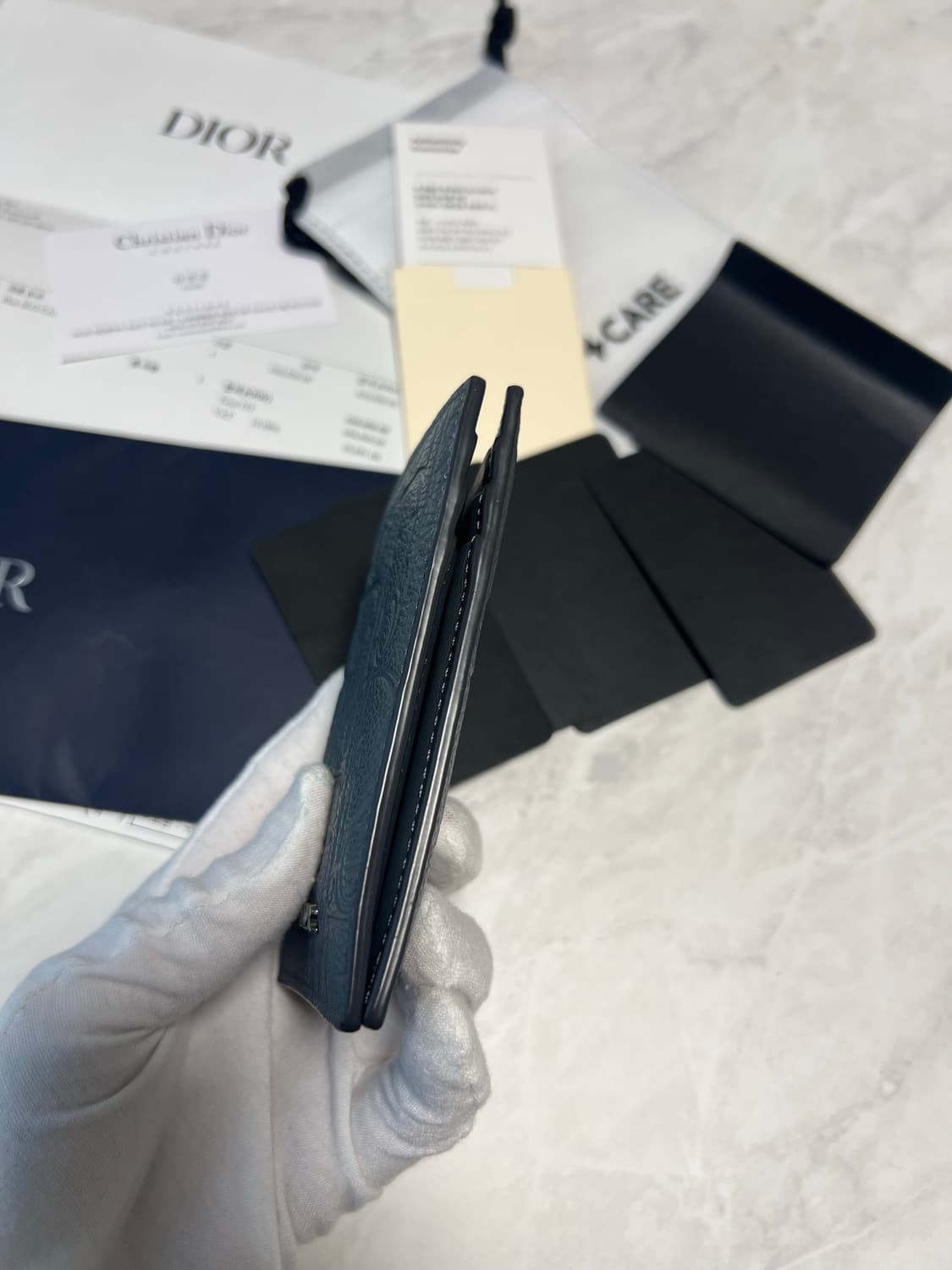 디올 그래비티 버티컬 오거나이저 지갑 상품이미지4