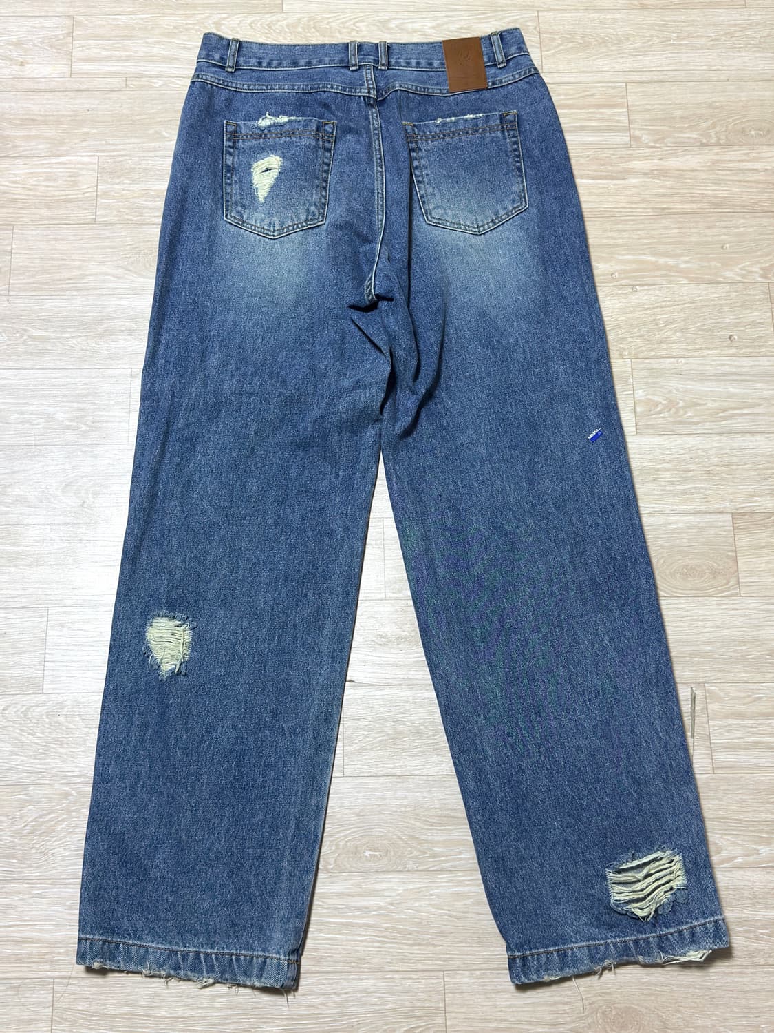 아더에러 Bart jeans 바트진 A5 사이즈 판매합니다 상품이미지2