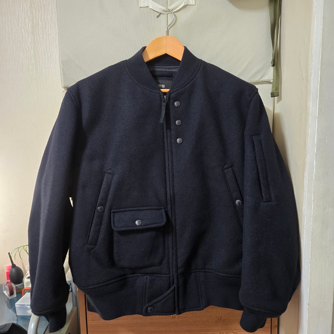 유니클로X엔지니어드 가먼츠 퍼프테크 숏 블루종 네이비 상품이미지6