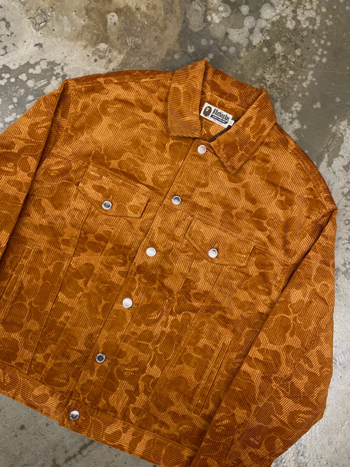 새상품 베이프 솔리드 카모 코듀로이 트러커 브라운 상품이미지5