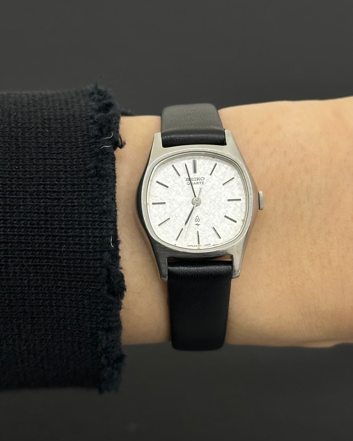 세이코 토노형 케이스 쿼츠 시계 상품이미지8