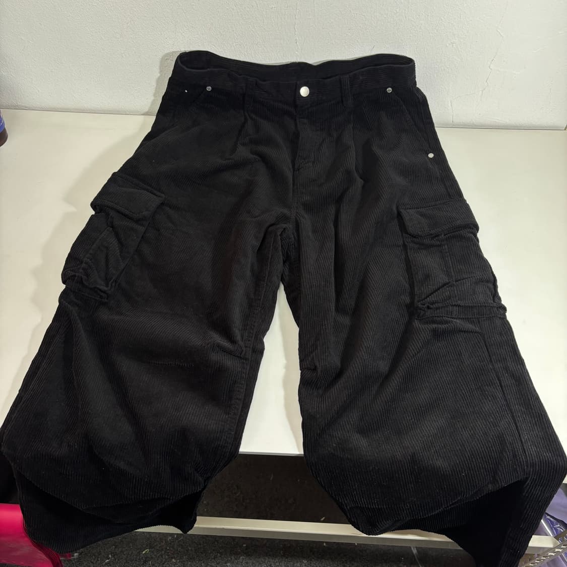 L-XL 수아레 블랙 와이드핏 카고 코듀로이팬츠 상품이미지2