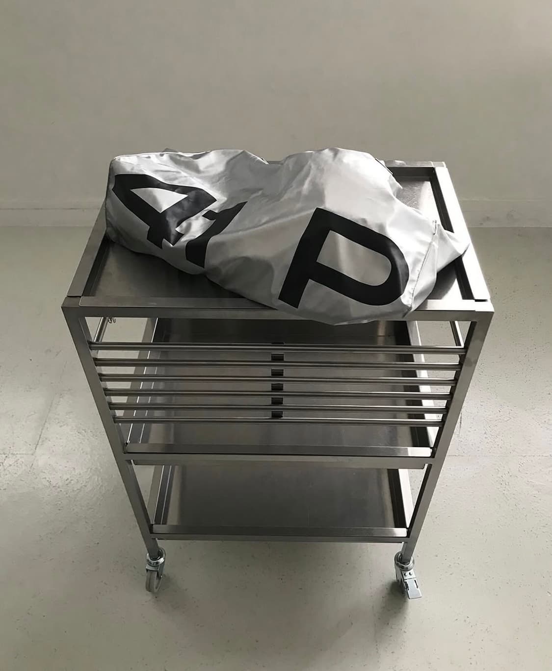 사일프레이 에코백 실버  상품이미지1