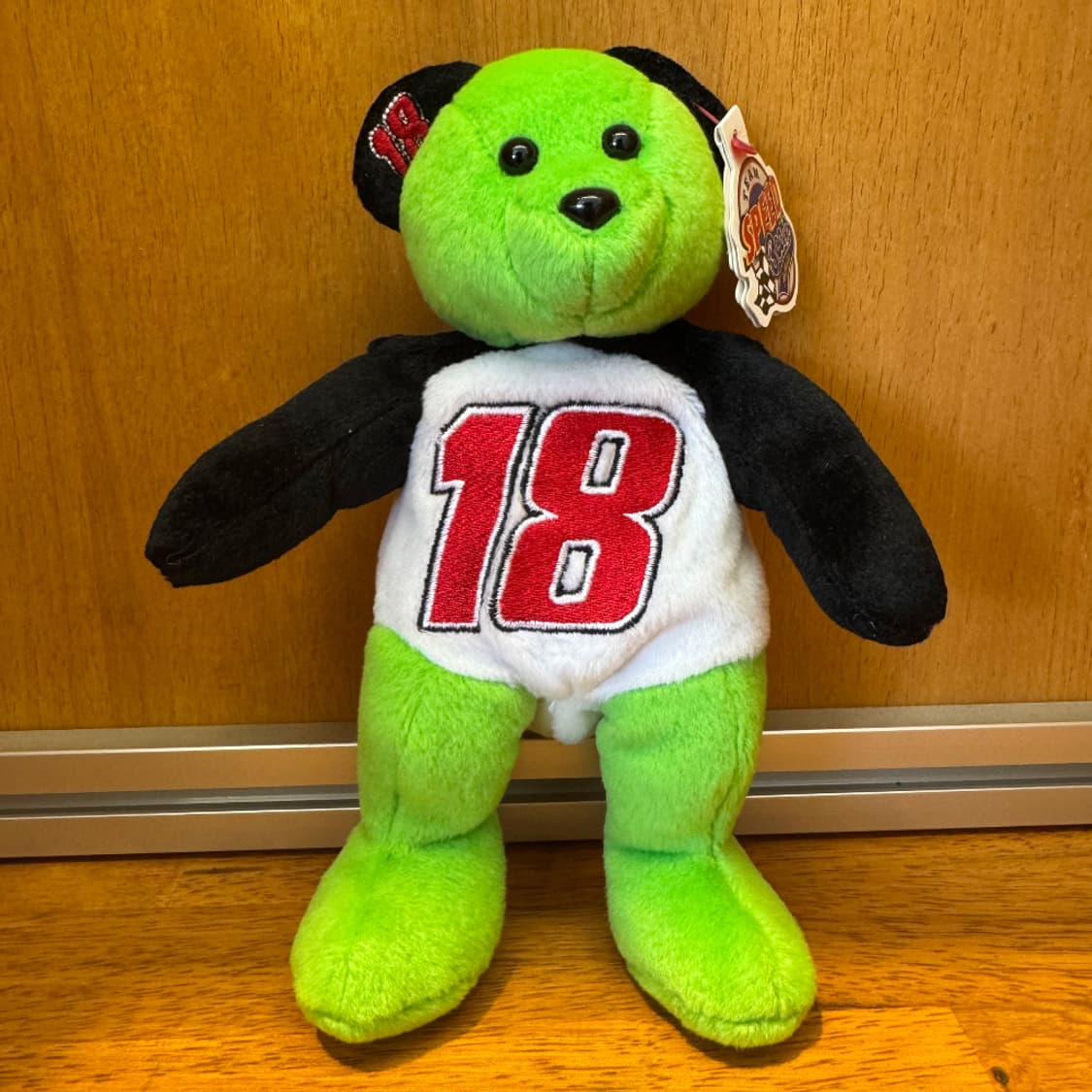 NASCAR TEAM SPEED BEAR #18 (Neon Green) 상품이미지1