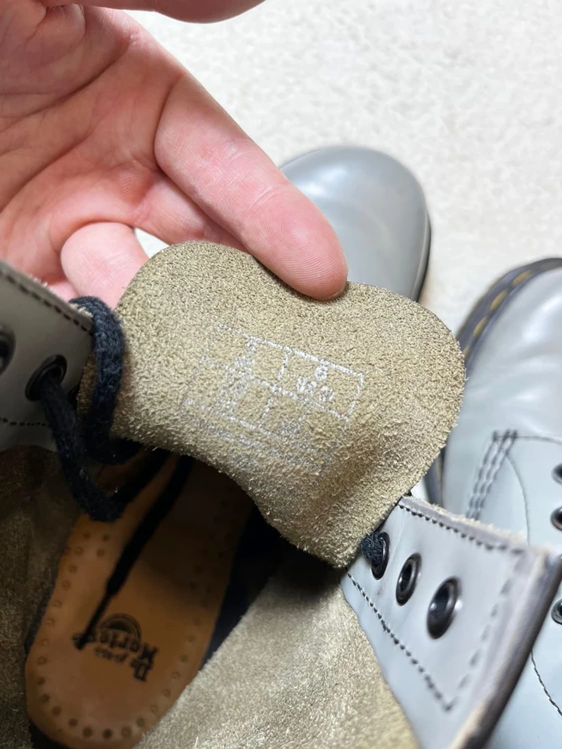 닥터마틴 1460 8홀 스무스 가죽 부츠 A1787 상품이미지10