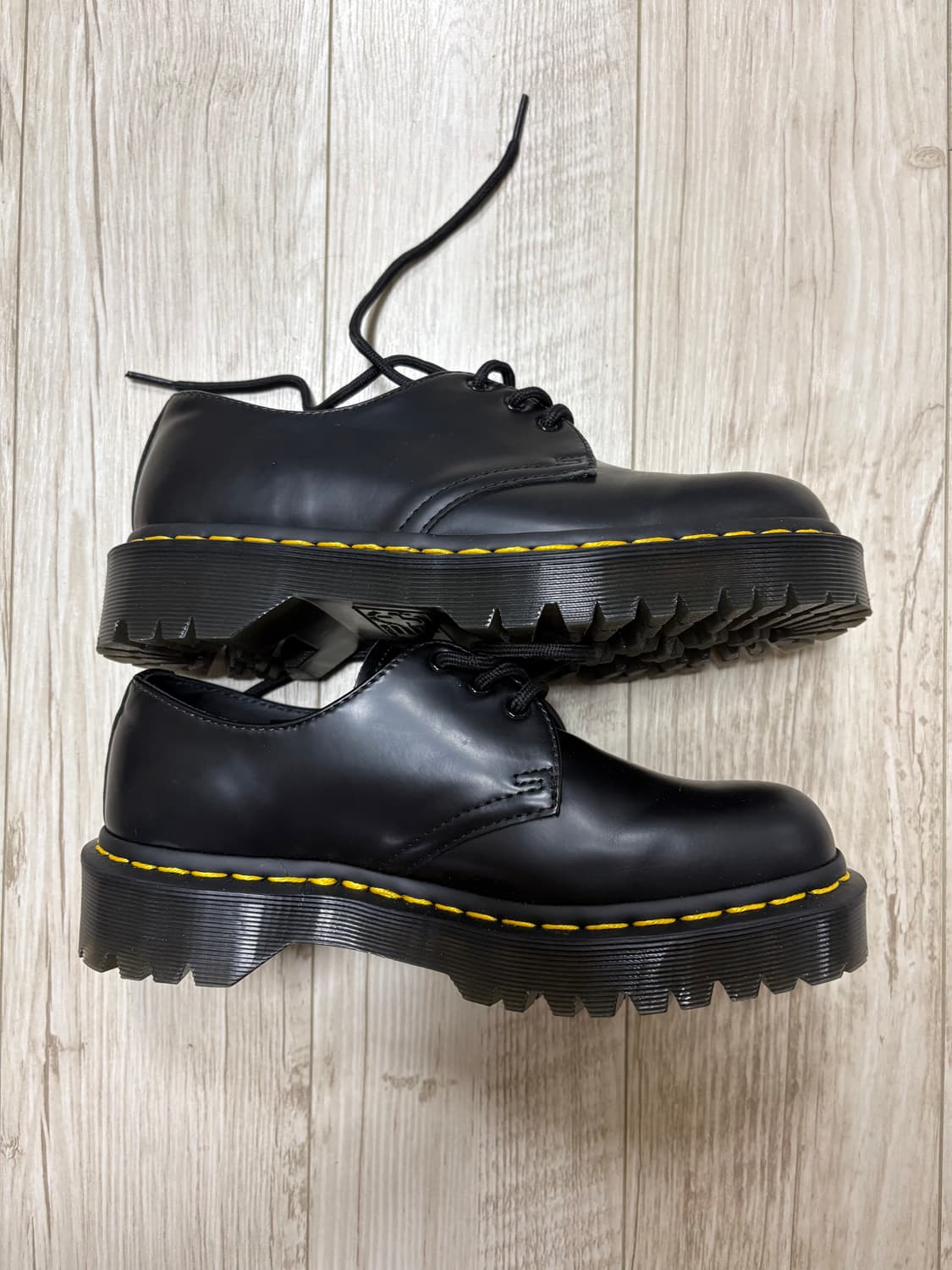 닥터마틴 1461 3홀 벡스 240 상품이미지3