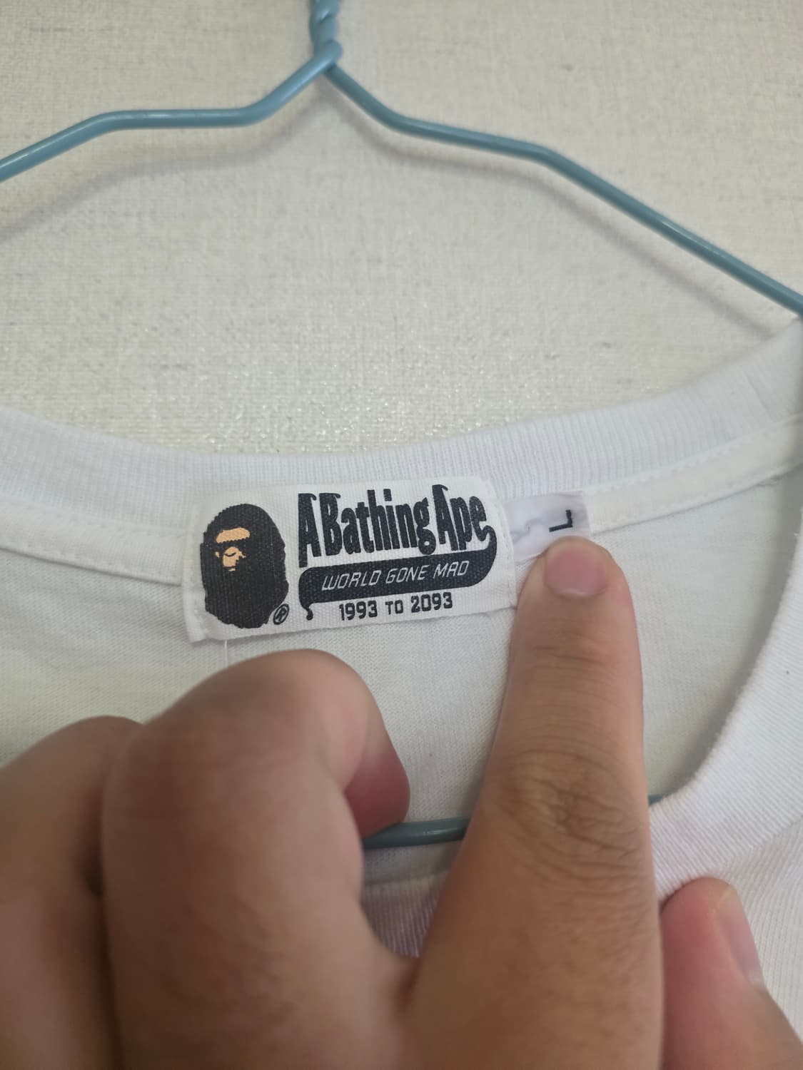 [L] 베이프 베이비마일로 비지워크 마일로 반팔티 화이트 상품이미지3