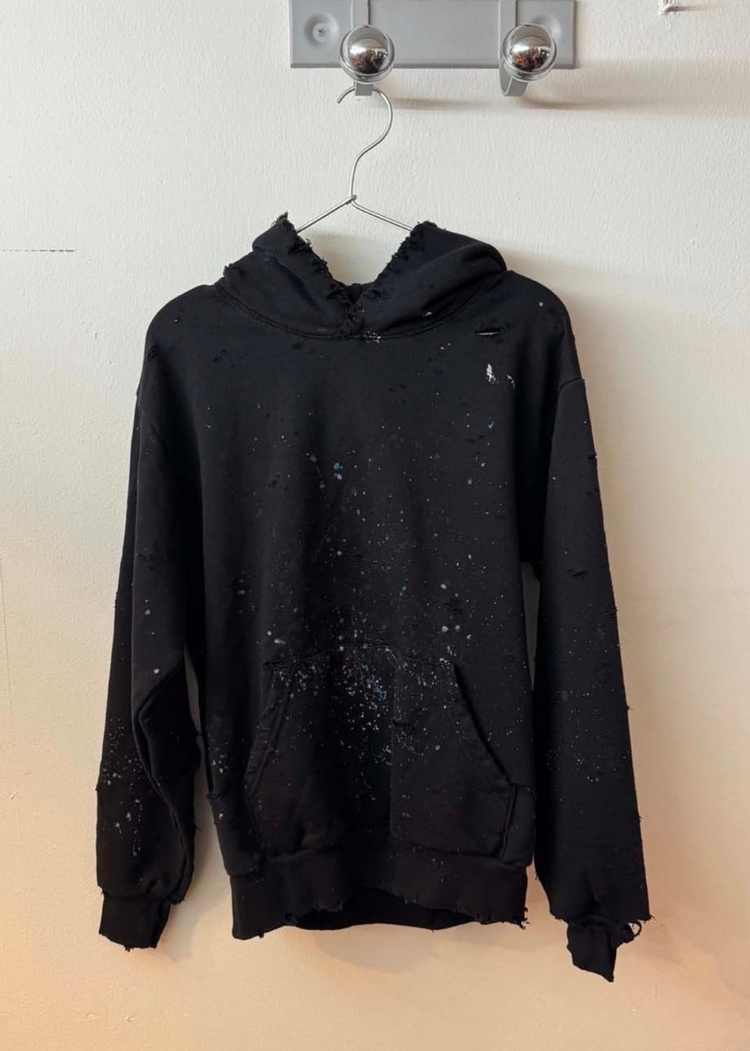 D.D.W Destroyed Black Plain Hoodie (2) 상품이미지1
