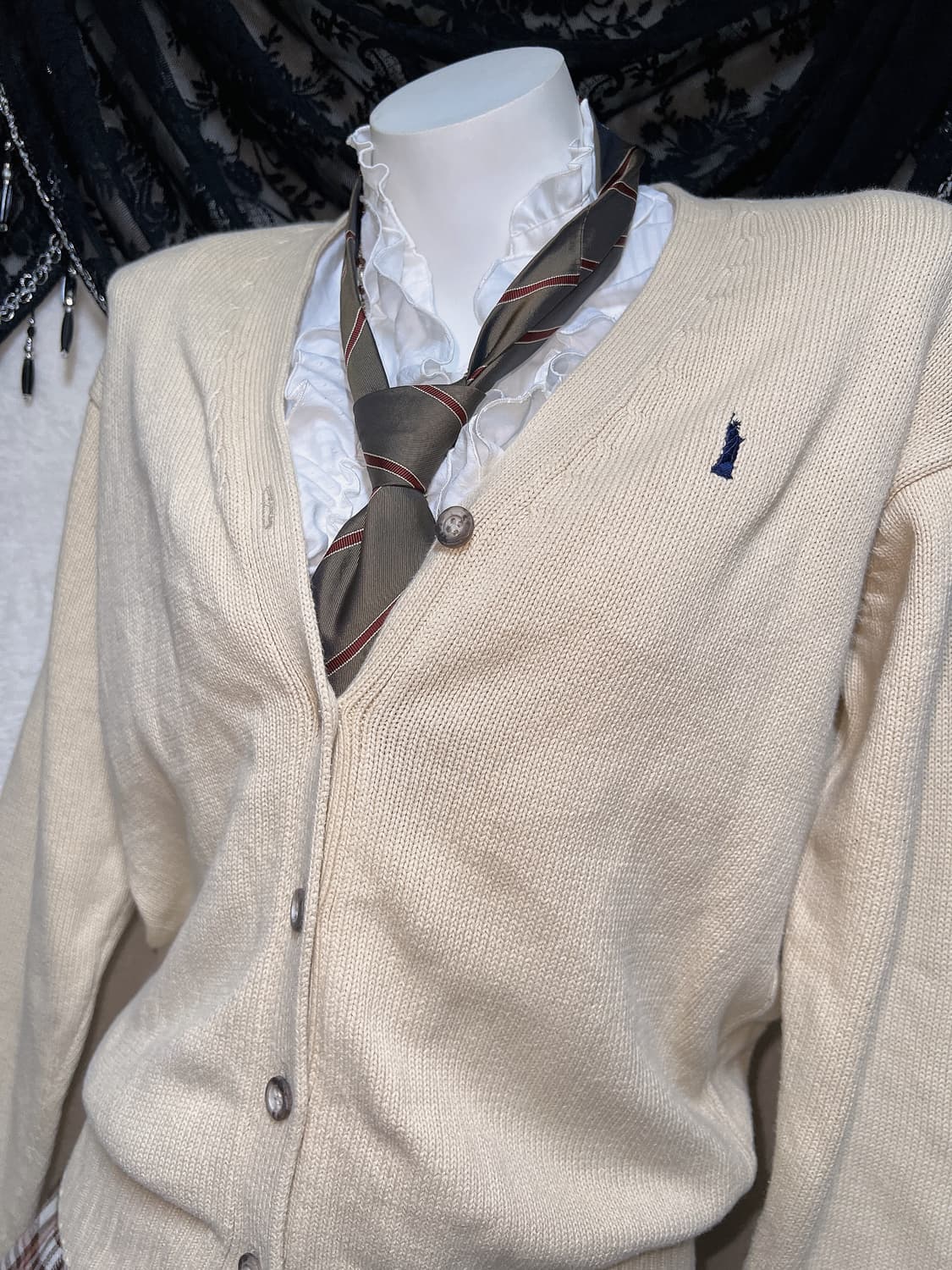 이스트보이 베이지 가디건 코갸루 라떼 로걀 로맨틱 러블리 핀터 스쿨룩 상품이미지2