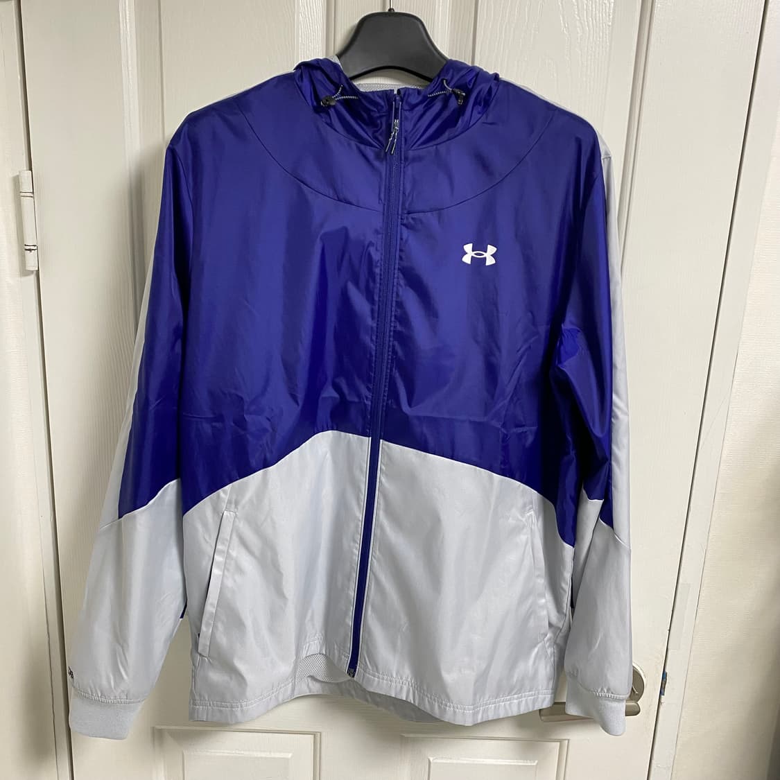 (2XL) 언더아머 바람막이 상품이미지3