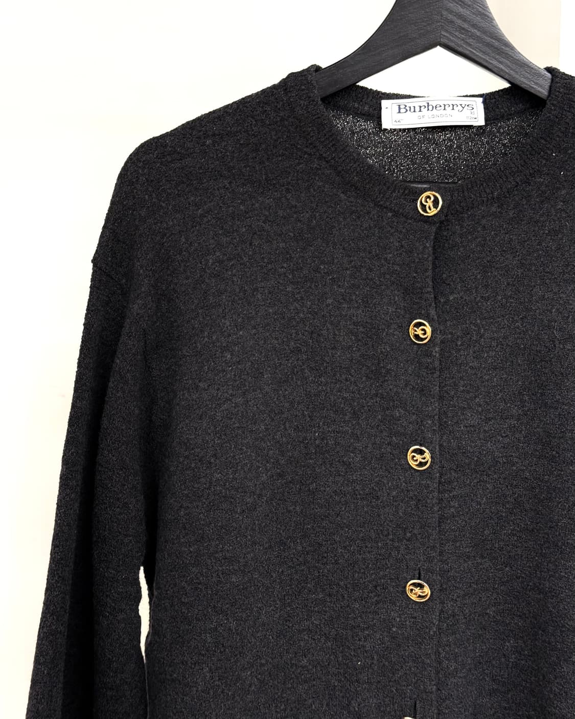 버버리 블랙 골드 버튼업 가디건 상품이미지3