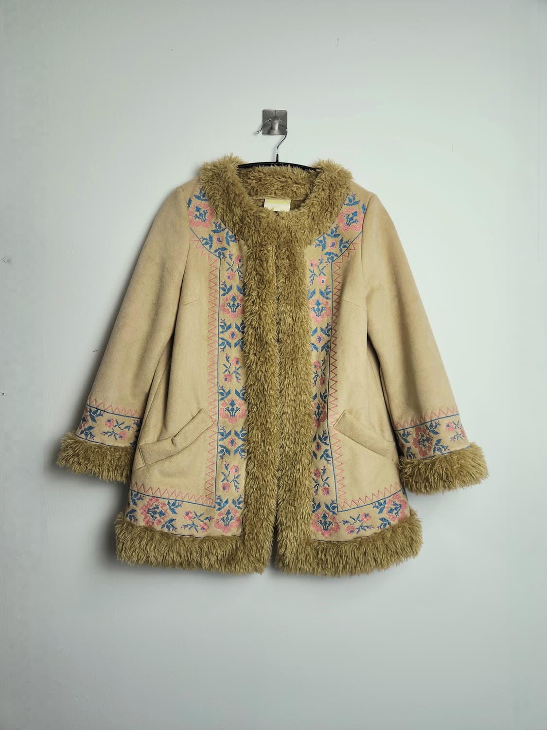 (SNIDEL) 스웨이드 자수 퍼 자켓 상품이미지5