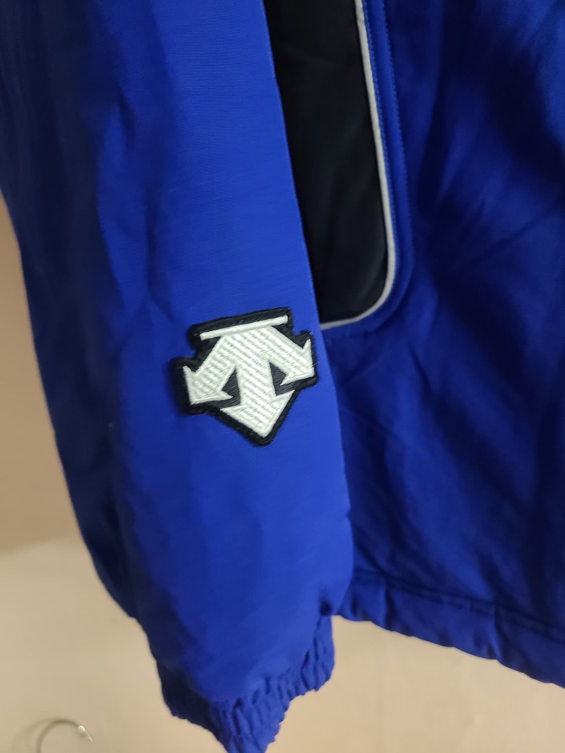 데상트 캐나다 스피드 스케이팅 패딩(m) 상품이미지5