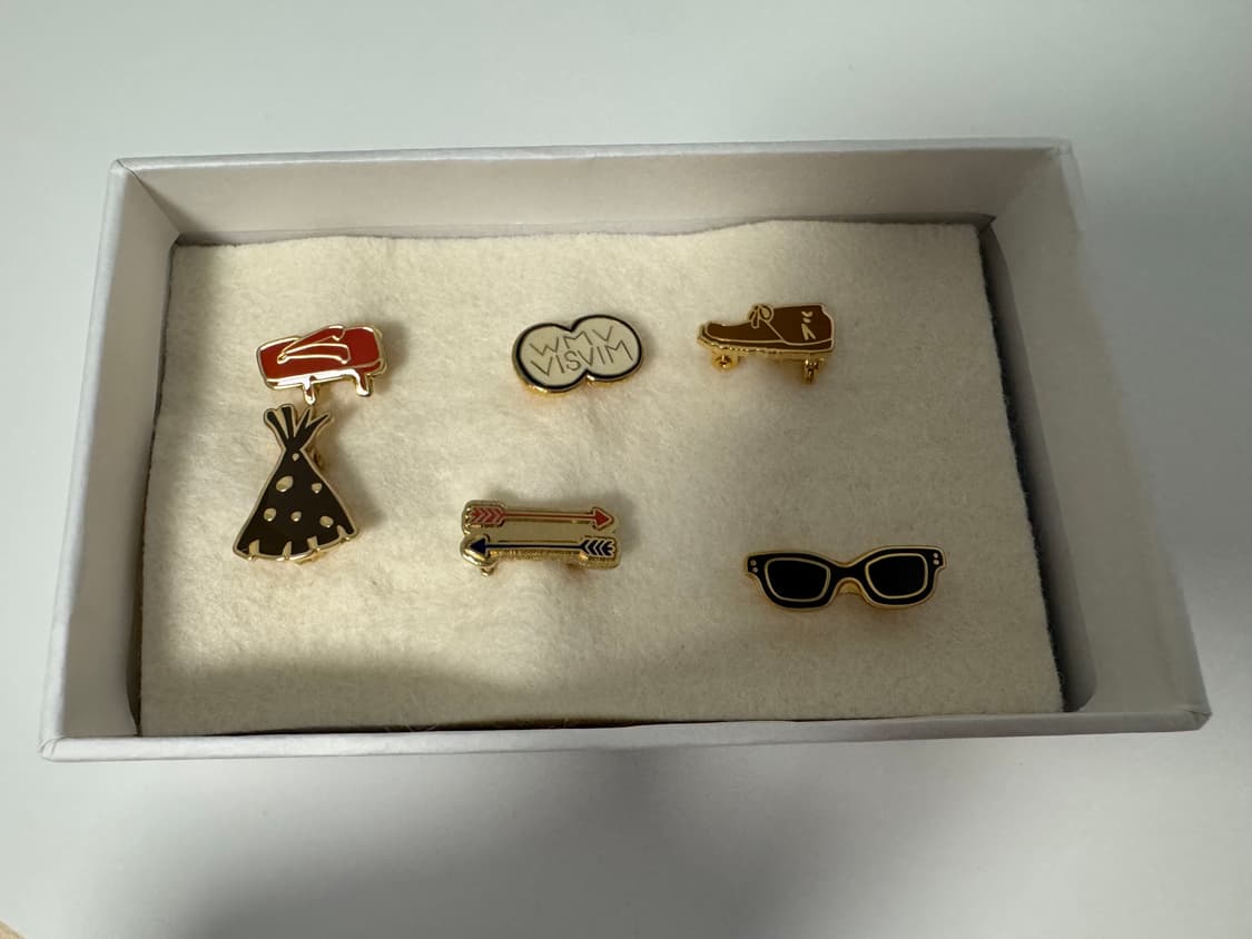 비즈빔 visvim label pin set 상품이미지1