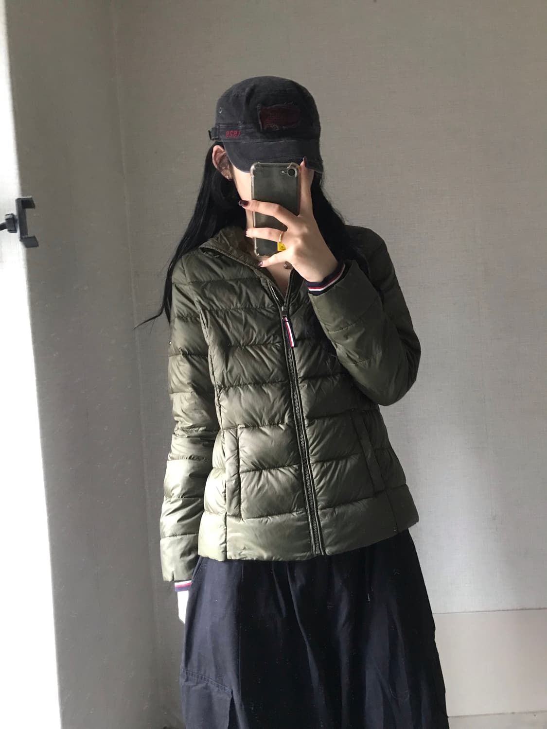 타미힐피거 카키 패딩 상품이미지1