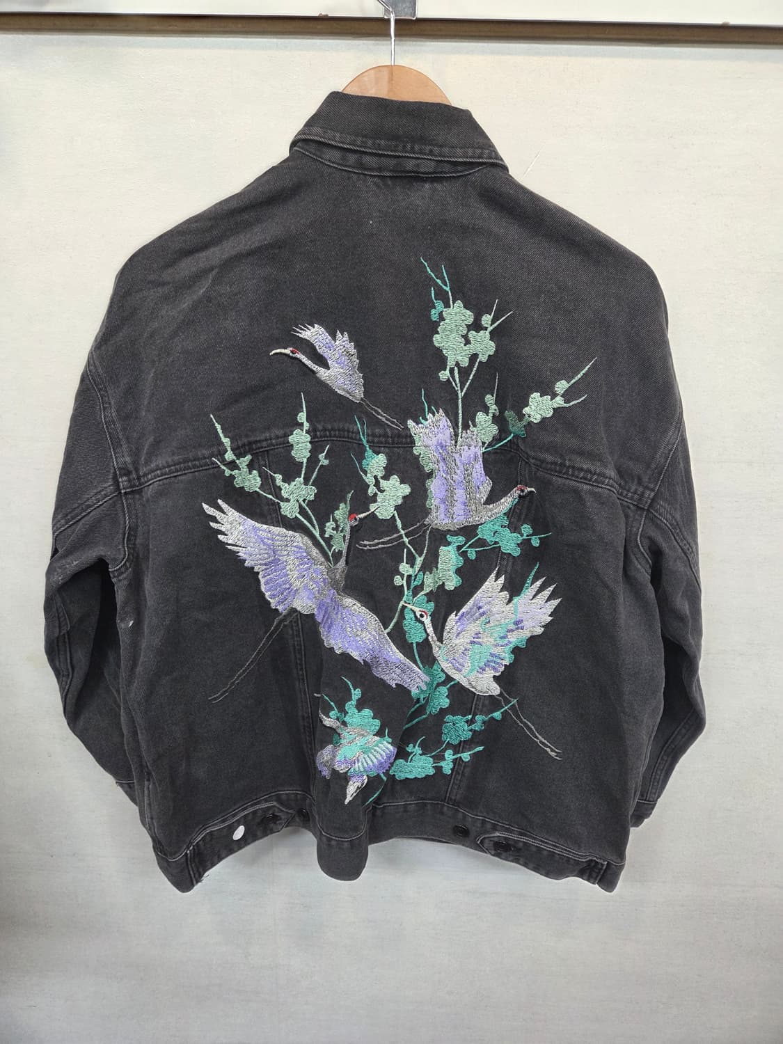 에이치앤엠 여성 학 자수 그레이데님 자켓 프리 오버핏  상품이미지2