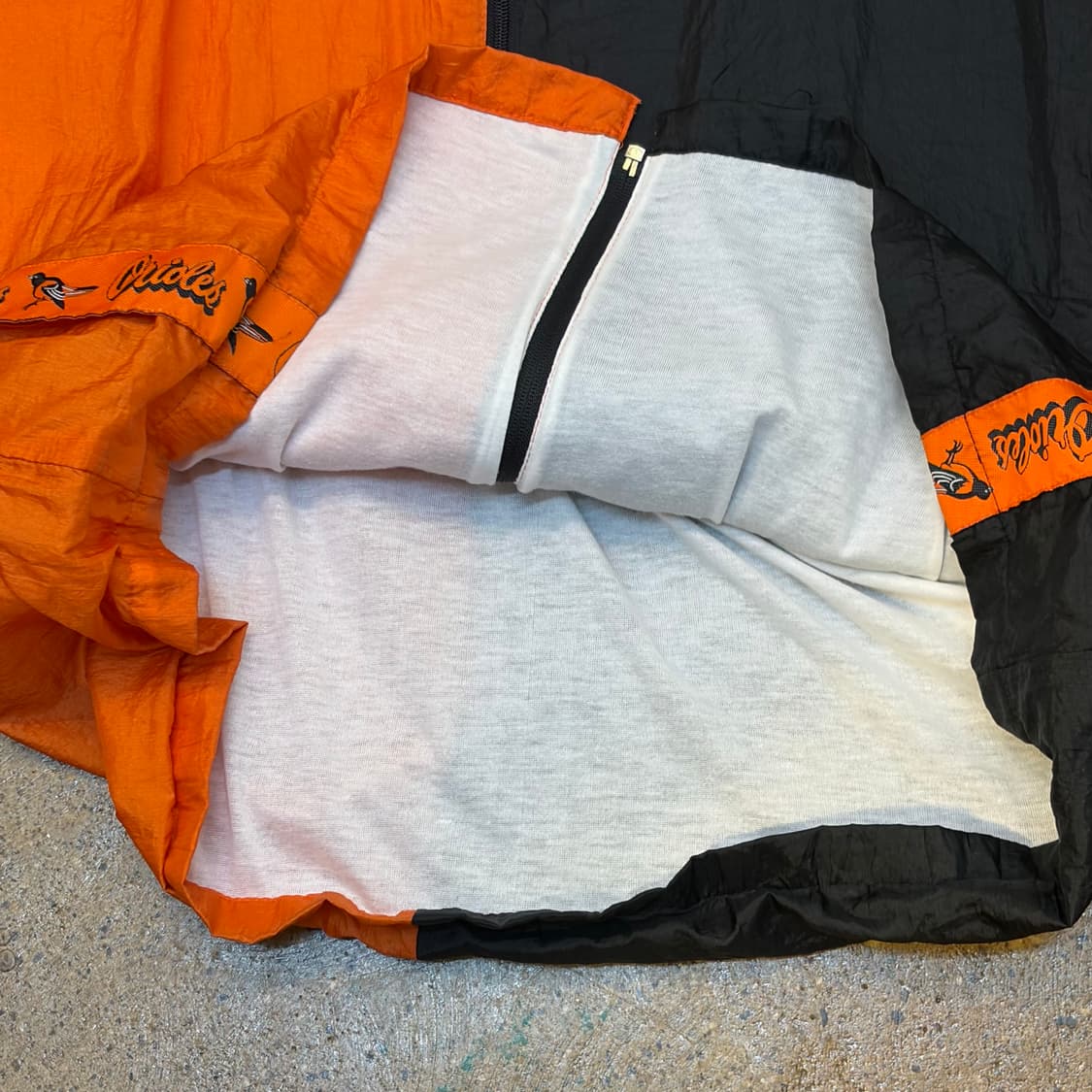 레어 90s 미국 빈티지 제뉴언머천다이즈 MLB 볼티모어 바람막이 상품이미지10