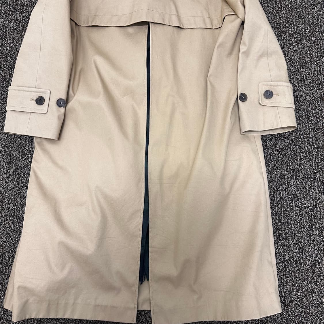스튜디오 톰보이 여성 트렌치 코트 베이지 상품이미지8