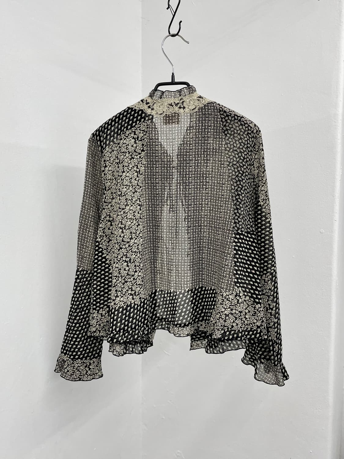 오리엔탈 레이스 자수 디테일 가디건 상품이미지6
